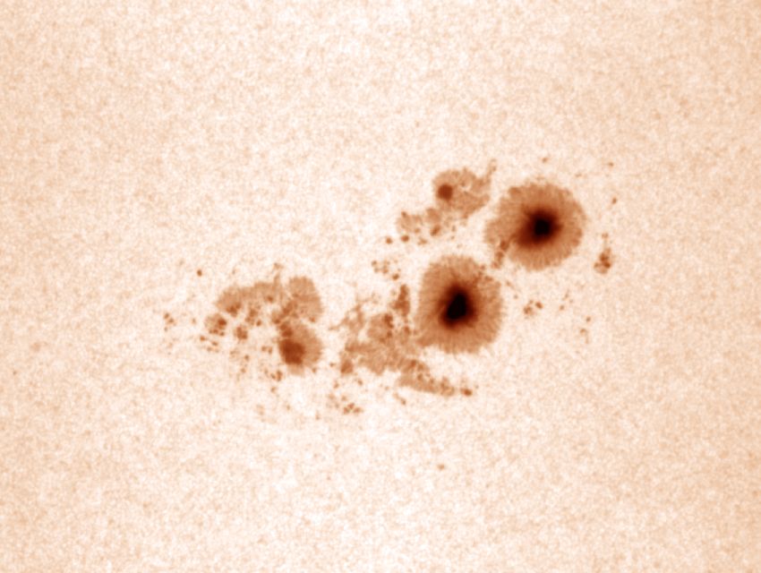 sun040723-c0